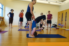 Sirsasana-drop-back